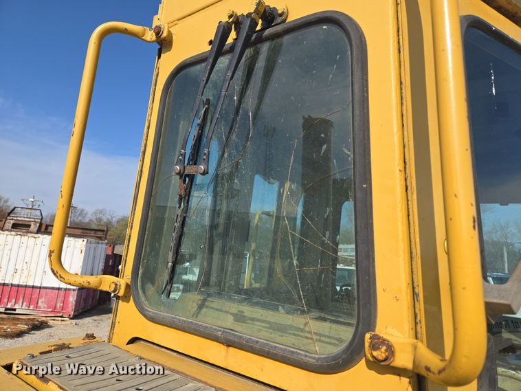 image for item ND9401 1993 Caterpillar D8N dozer