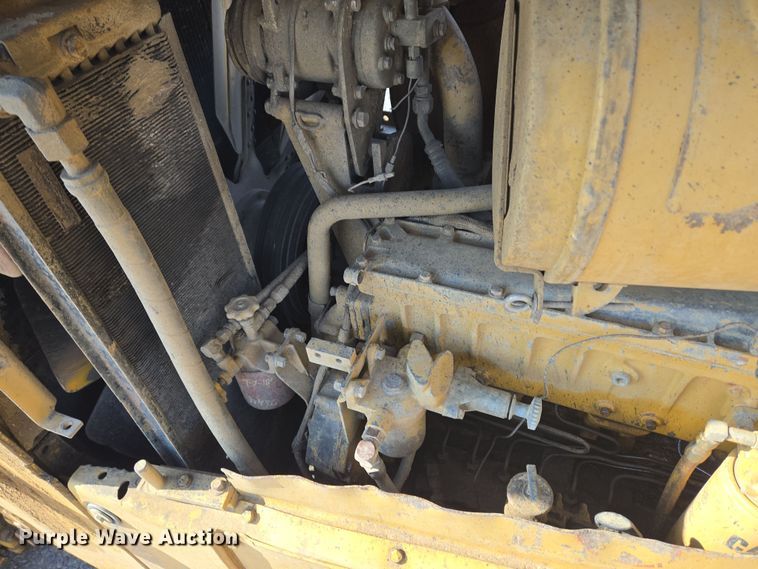 image for item ND9401 1993 Caterpillar D8N dozer