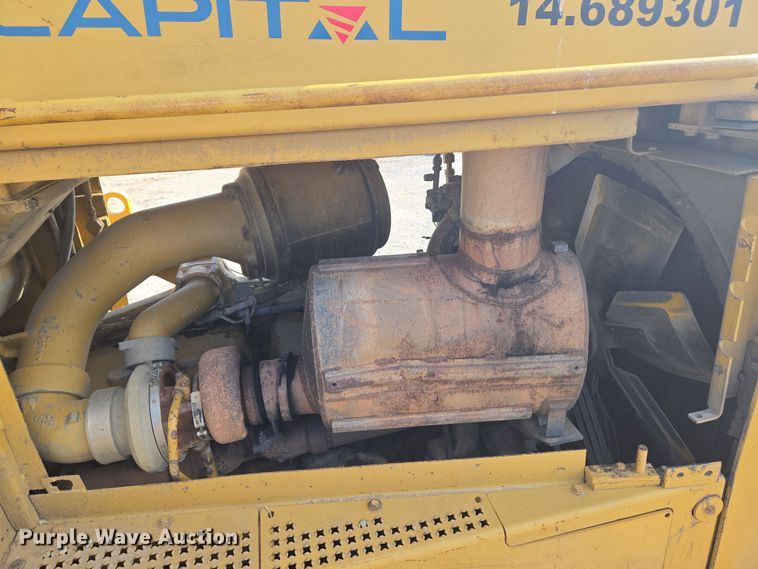 image for item ND9401 1993 Caterpillar D8N dozer