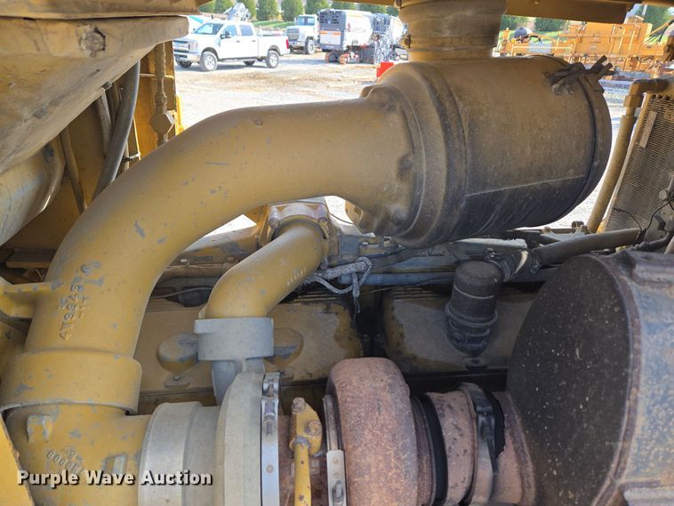 image for item ND9401 1993 Caterpillar D8N dozer