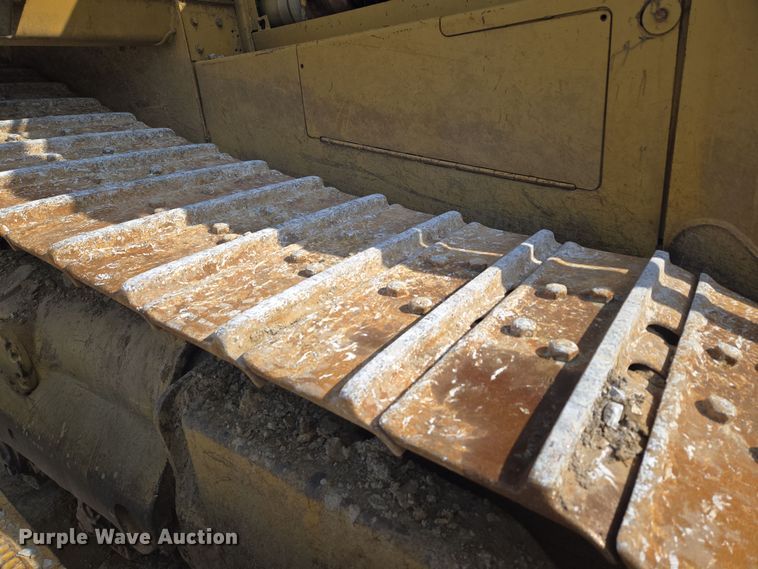 image for item ND9401 1993 Caterpillar D8N dozer