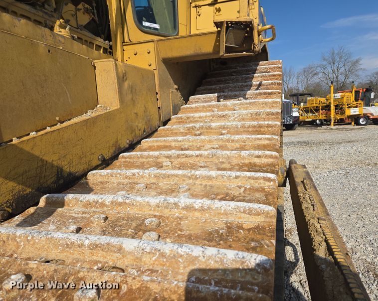 image for item ND9401 1993 Caterpillar D8N dozer