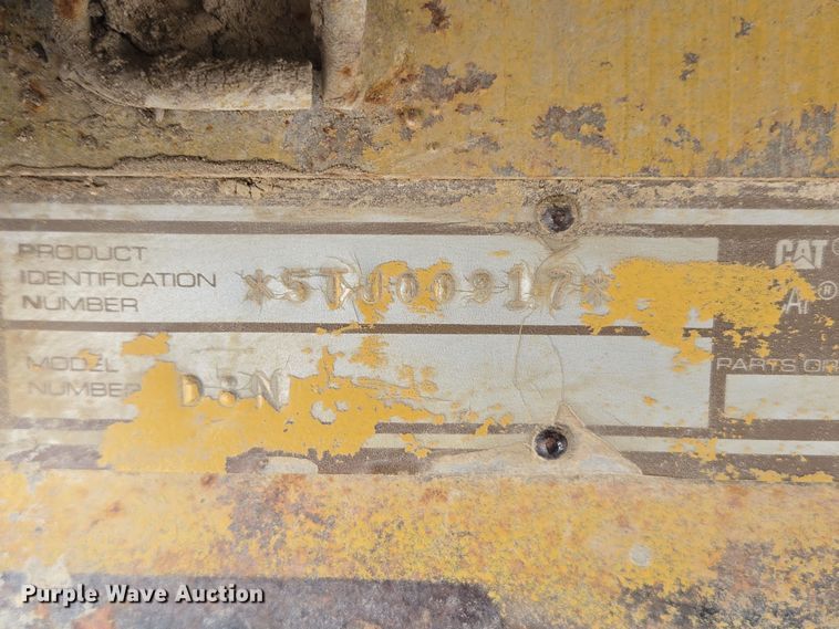 image for item ND9401 1993 Caterpillar D8N dozer