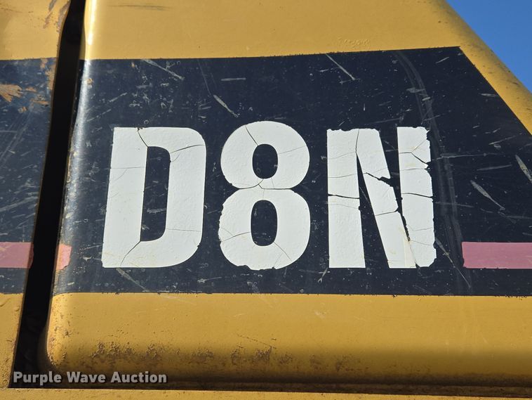 image for item ND9401 1993 Caterpillar D8N dozer