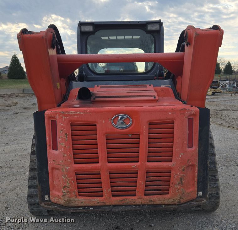 image for item ND9402 Kubota SVL90-2 skid steer loader