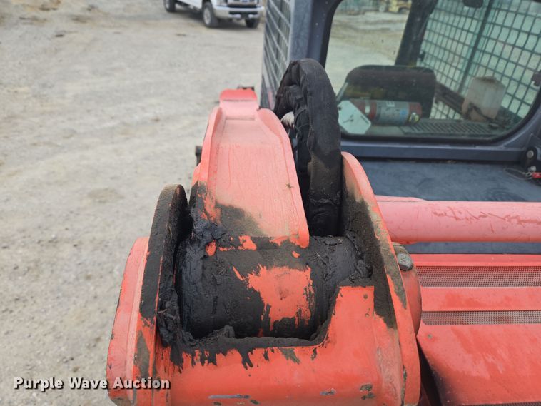 image for item ND9402 Kubota SVL90-2 skid steer loader