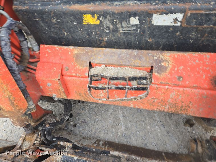 image for item ND9402 Kubota SVL90-2 skid steer loader