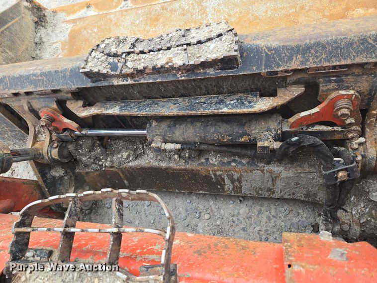 image for item ND9402 Kubota SVL90-2 skid steer loader