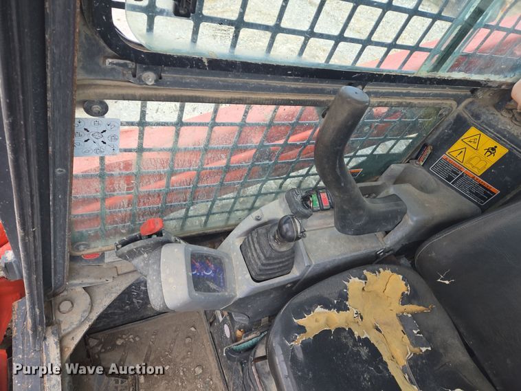 image for item ND9402 Kubota SVL90-2 skid steer loader