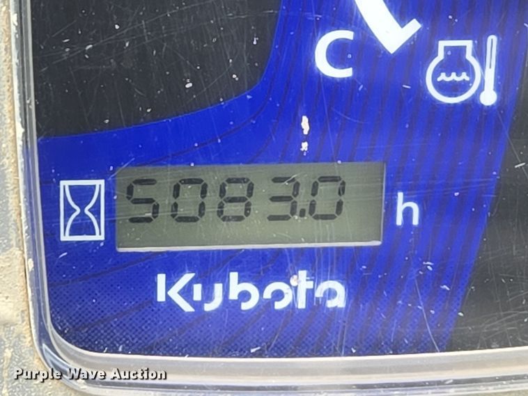 image for item ND9402 Kubota SVL90-2 skid steer loader