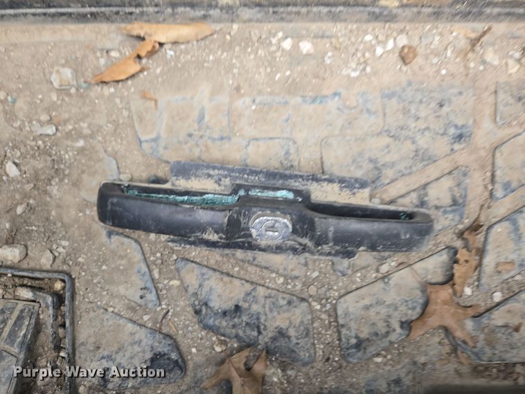 image for item ND9402 Kubota SVL90-2 skid steer loader