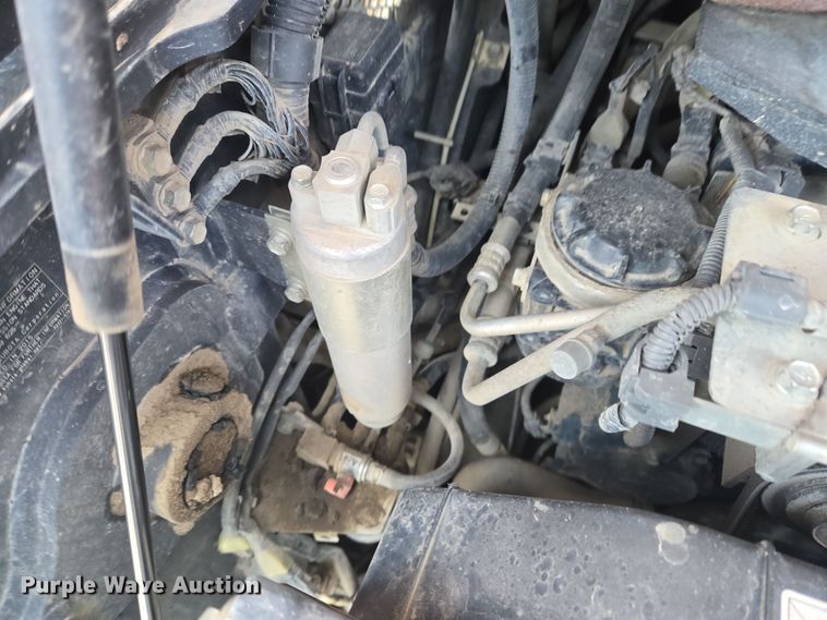 image for item ND9402 Kubota SVL90-2 skid steer loader