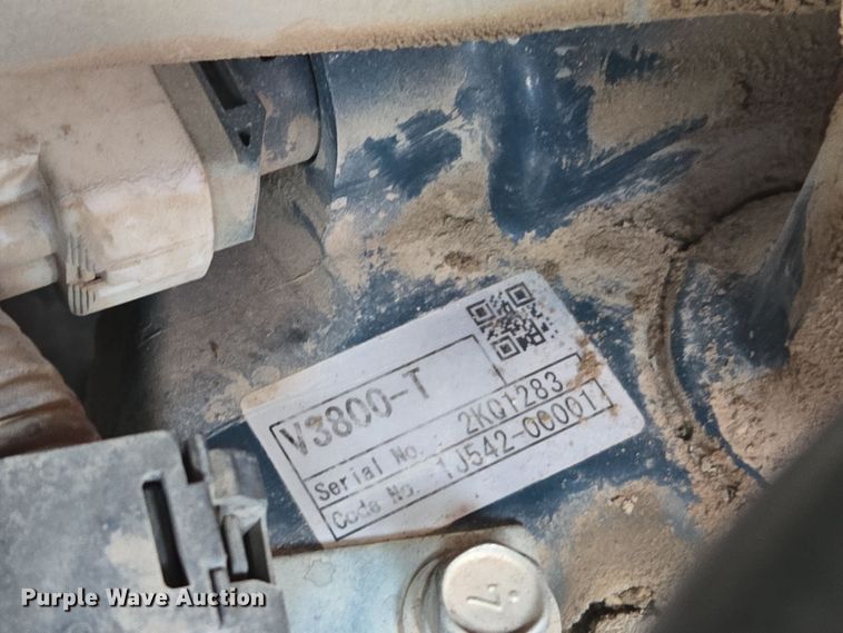 image for item ND9402 Kubota SVL90-2 skid steer loader