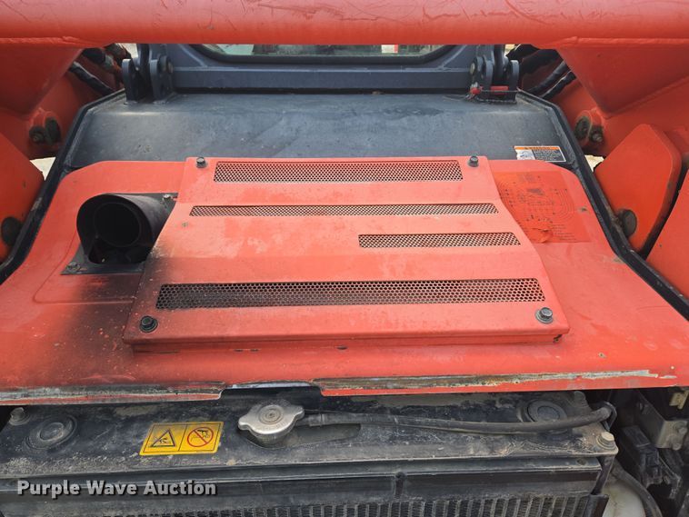 image for item ND9402 Kubota SVL90-2 skid steer loader