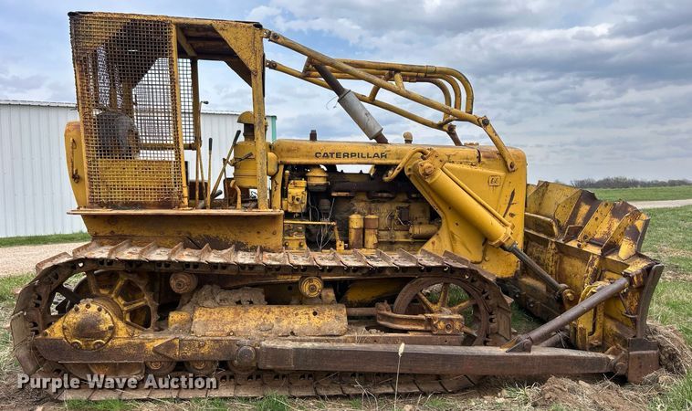 image for item ND9406 Caterpillar D6 dozer