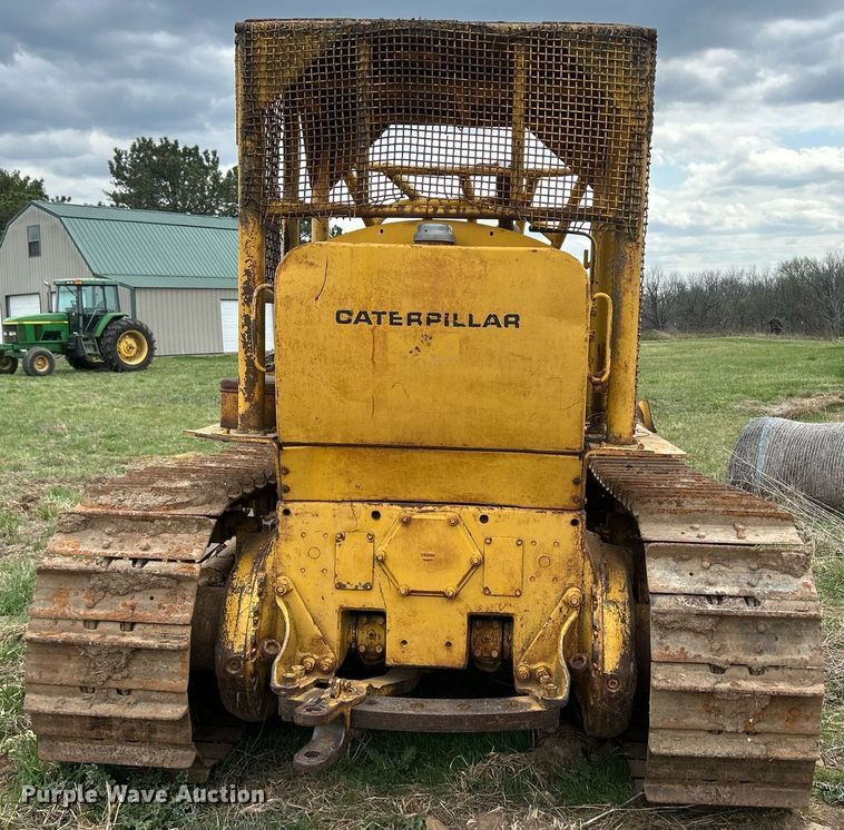 image for item ND9406 Caterpillar D6 dozer