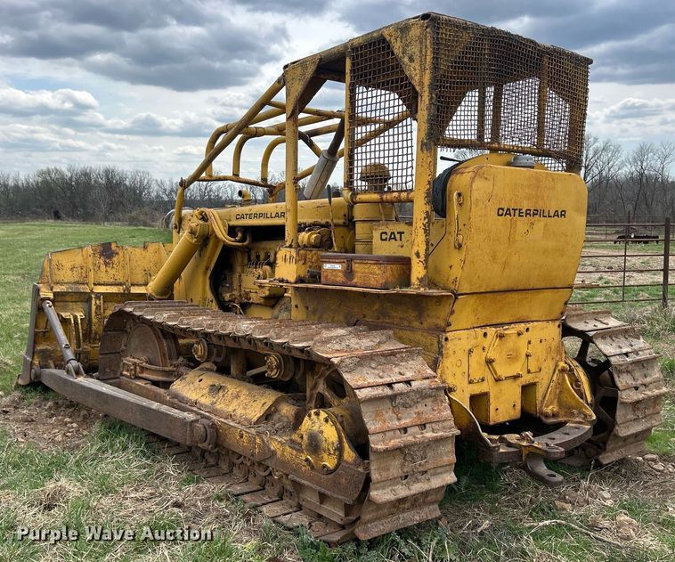 image for item ND9406 Caterpillar D6 dozer