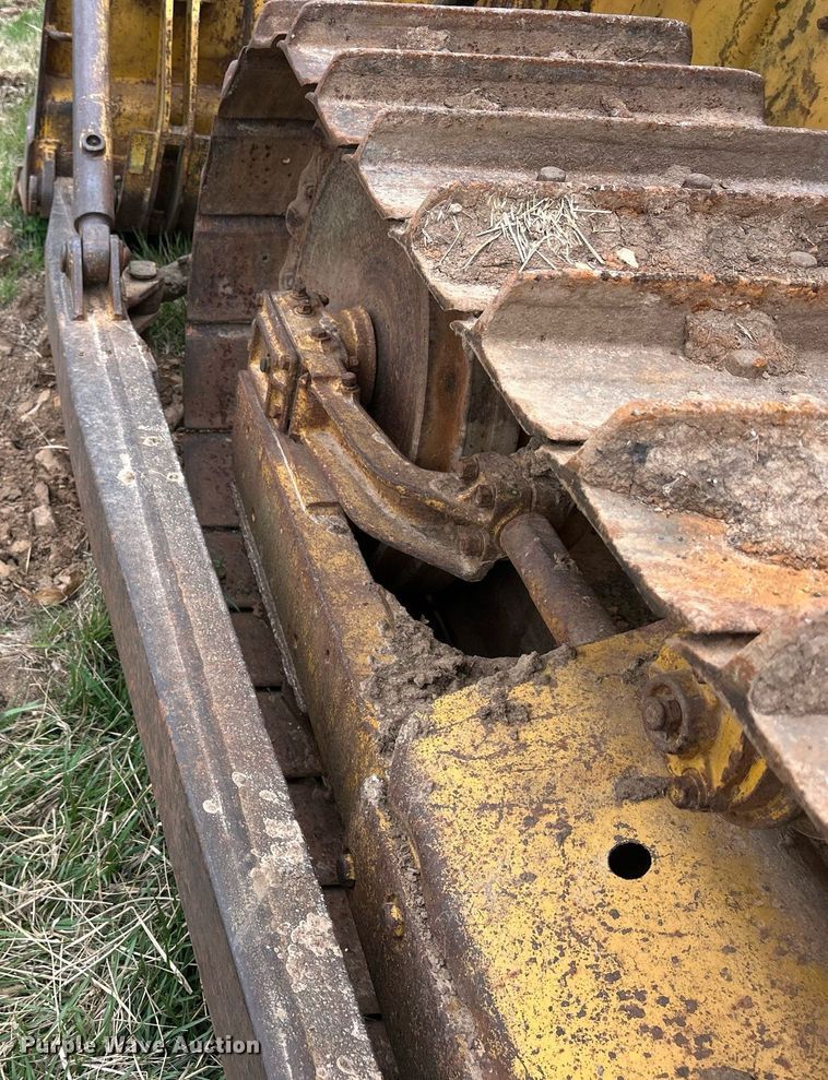 image for item ND9406 Caterpillar D6 dozer