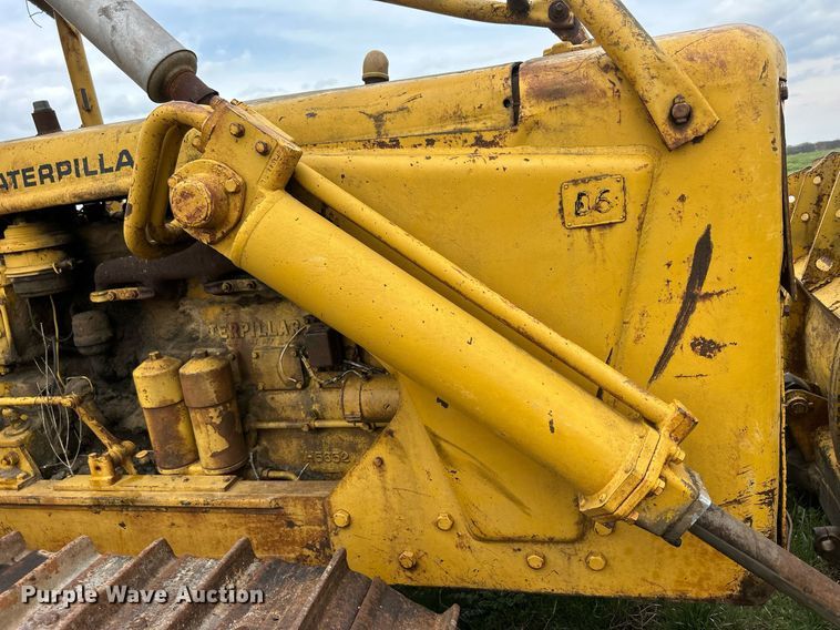 image for item ND9406 Caterpillar D6 dozer