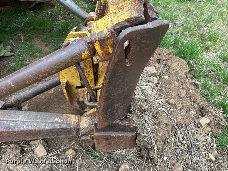 image for item ND9406 Caterpillar D6 dozer