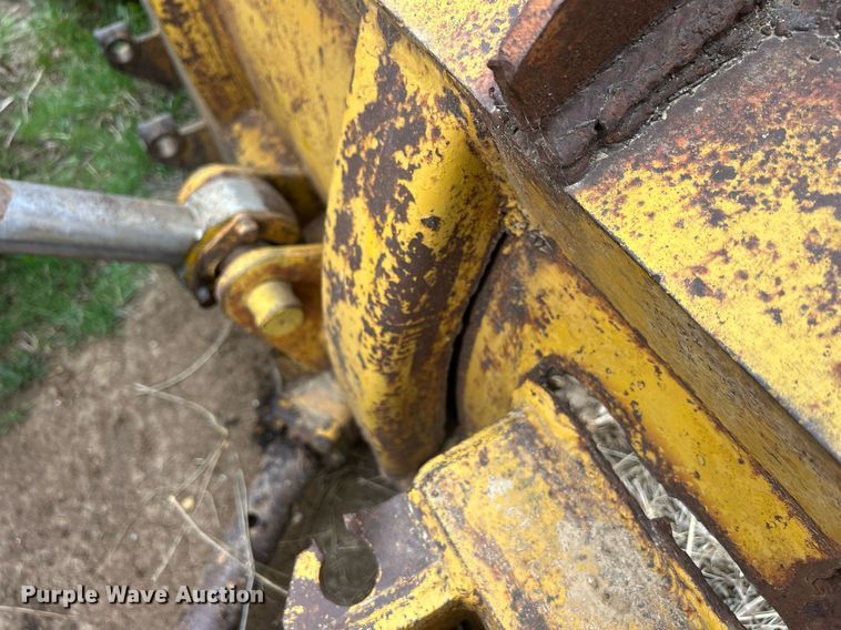 image for item ND9406 Caterpillar D6 dozer