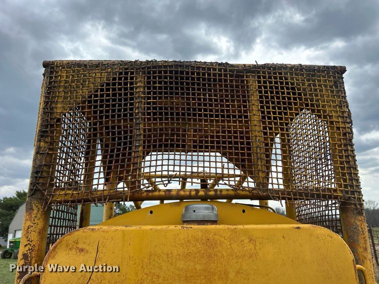 image for item ND9406 Caterpillar D6 dozer