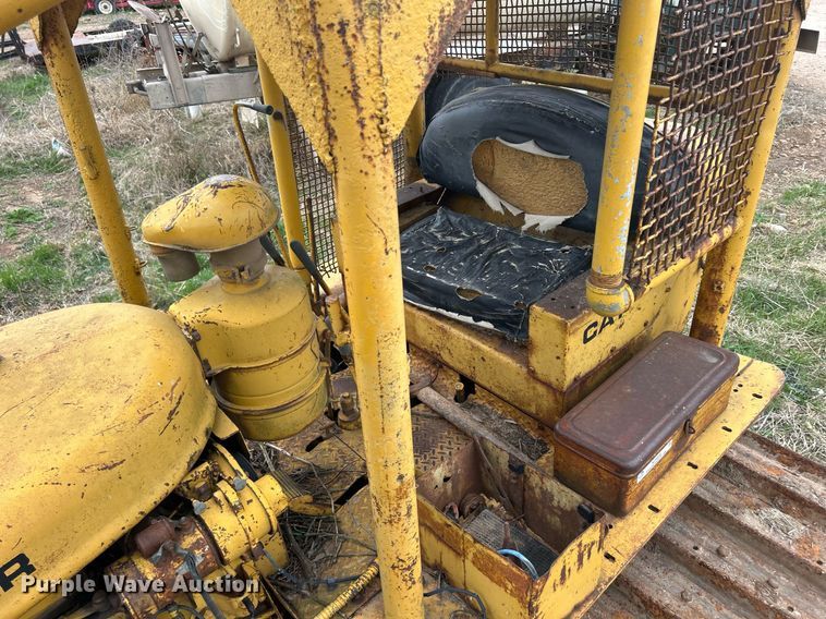 image for item ND9406 Caterpillar D6 dozer