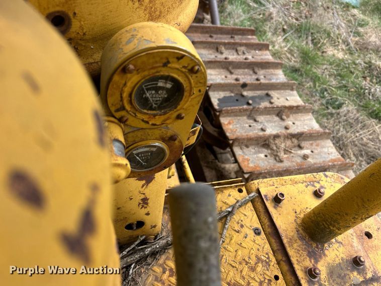image for item ND9406 Caterpillar D6 dozer