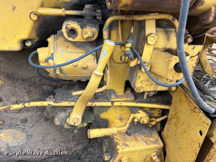 image for item ND9406 Caterpillar D6 dozer