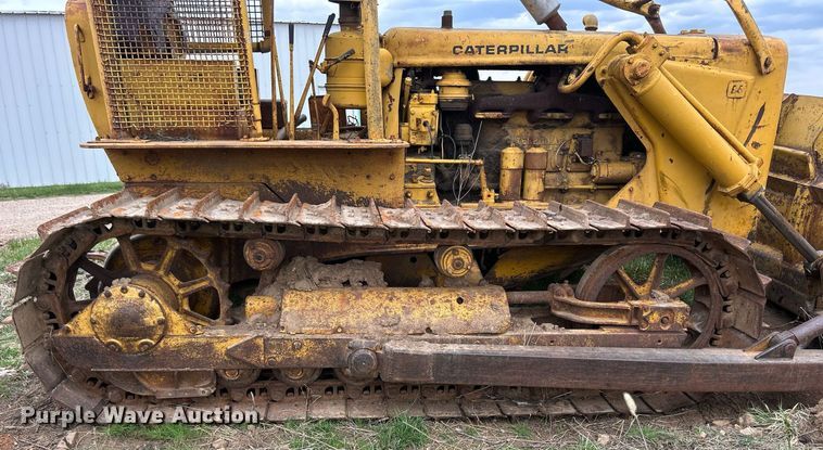 image for item ND9406 Caterpillar D6 dozer