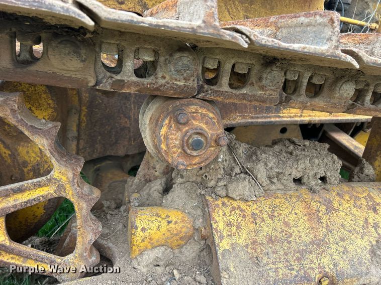 image for item ND9406 Caterpillar D6 dozer