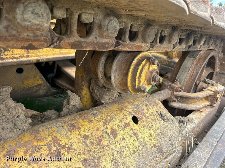 image for item ND9406 Caterpillar D6 dozer