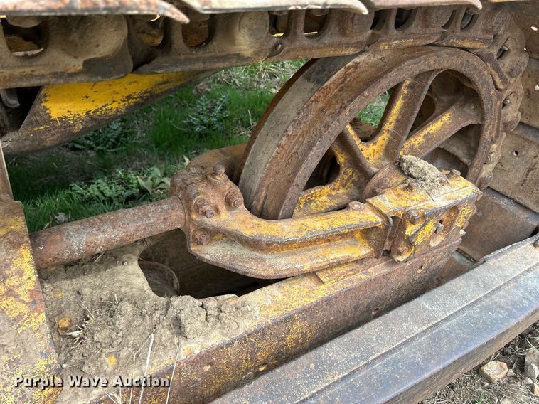 image for item ND9406 Caterpillar D6 dozer