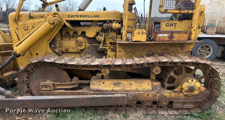 image for item ND9406 Caterpillar D6 dozer