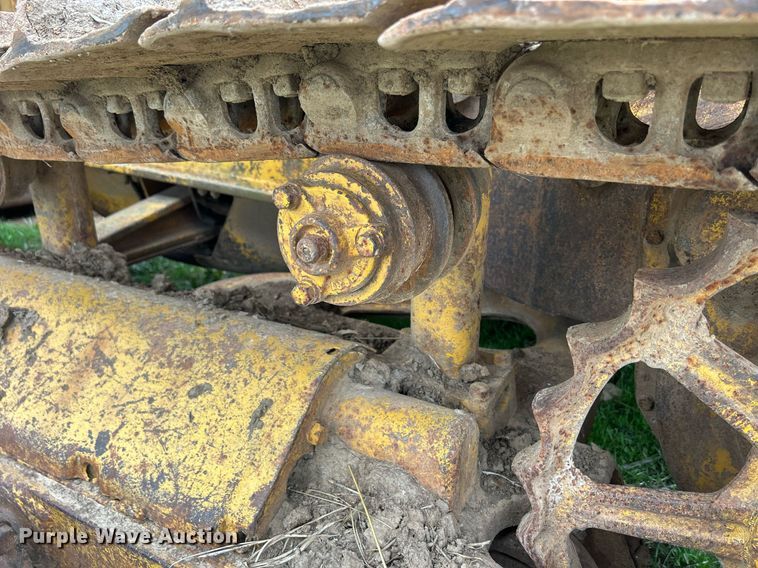 image for item ND9406 Caterpillar D6 dozer
