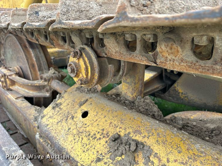 image for item ND9406 Caterpillar D6 dozer