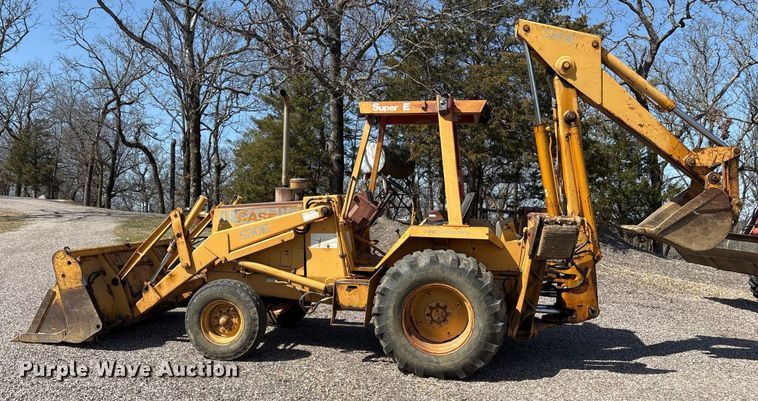 image for item OB9461 1986 Case 580 Super E backhoe