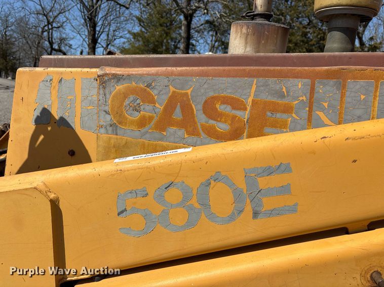 image for item OB9461 1986 Case 580 Super E backhoe