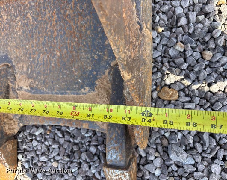 image for item OB9461 1986 Case 580 Super E backhoe