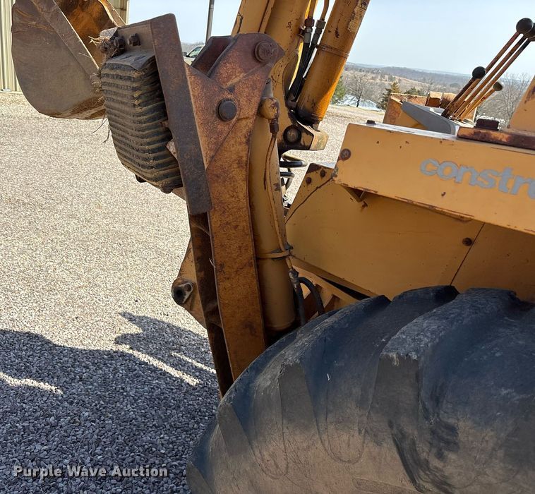 image for item OB9461 1986 Case 580 Super E backhoe