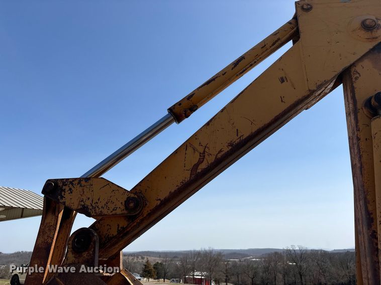 image for item OB9461 1986 Case 580 Super E backhoe