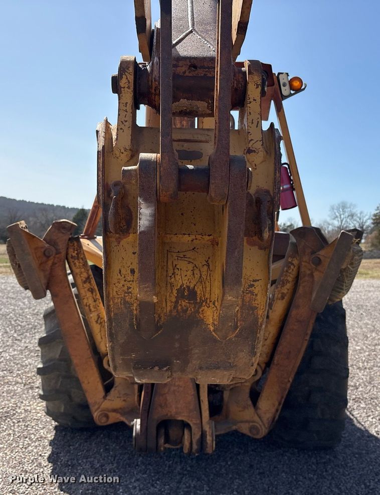image for item OB9461 1986 Case 580 Super E backhoe