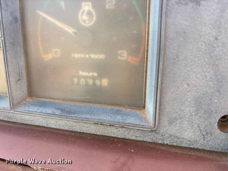 image for item OB9461 1986 Case 580 Super E backhoe