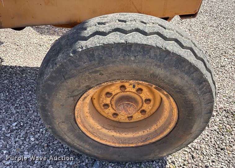 image for item OB9461 1986 Case 580 Super E backhoe