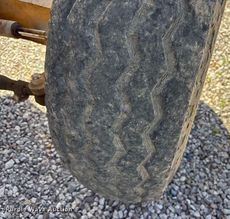 image for item OB9461 1986 Case 580 Super E backhoe