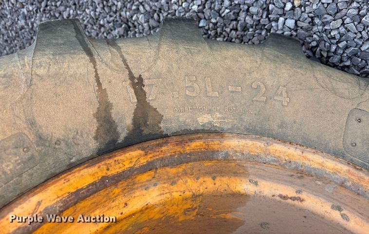 image for item OB9461 1986 Case 580 Super E backhoe