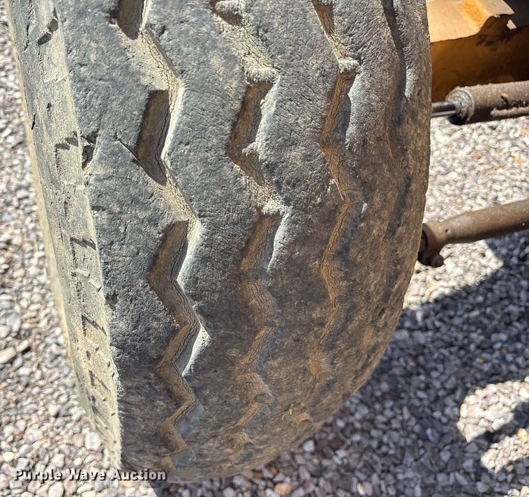 image for item OB9461 1986 Case 580 Super E backhoe