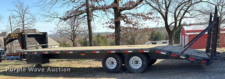 image for item OB9462 2002 Big Tex 14GN-20 equipment trailer