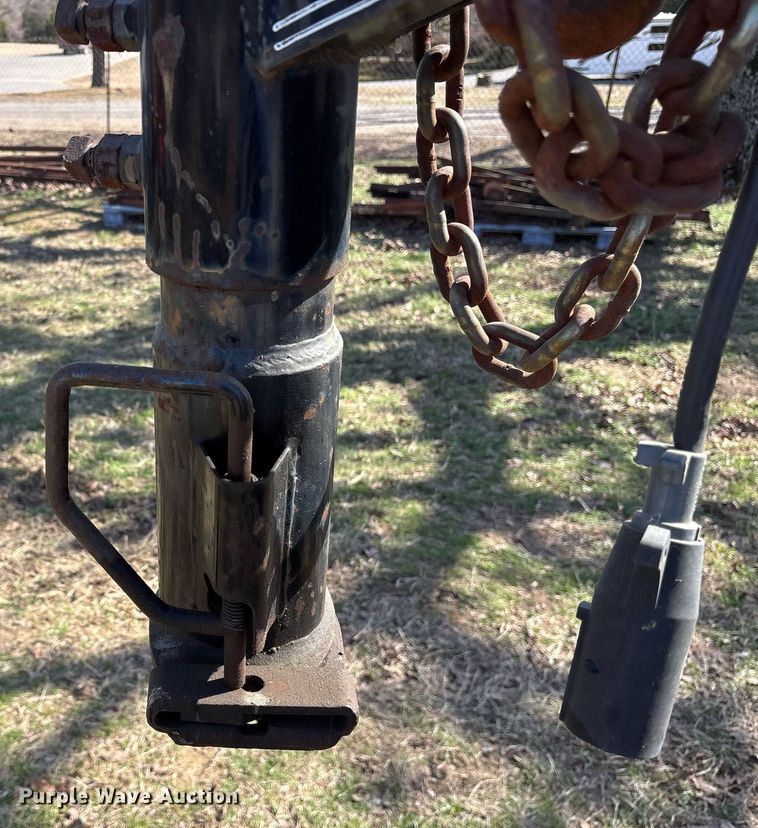 image for item OB9462 2002 Big Tex 14GN-20 equipment trailer