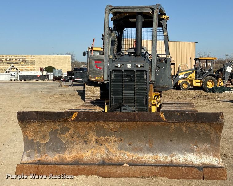 image for item OB9480 2006 John Deere 650J LGP dozer